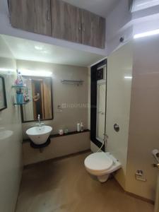 Bathroom Image of 1430 Sq.ft 3 BHK Apartment / Flat for sale in Hiranandani Gardens Valencia, Powai Mumbai for Rs. 52000000