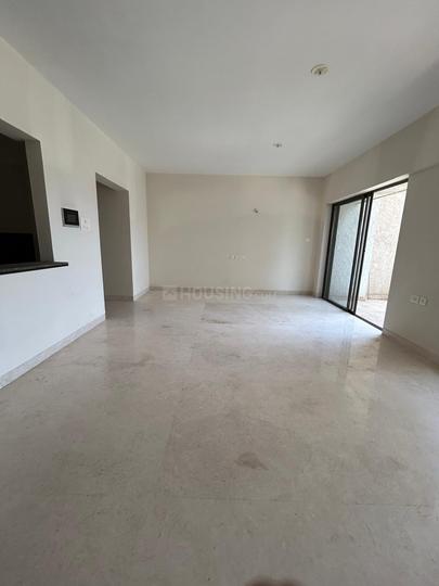 Amit Bloomfield Apartment Main Image 1