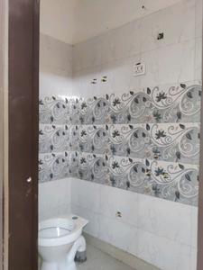 Bedroom One Image of 750 Sq.ft 2 BHK Builder Floor for sale in DLF Ankur Vihar Ghaziabad for Rs. 2320000