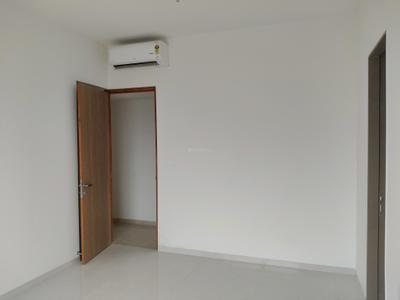 Bedroom Image of 1600 Sq.ft 3.5 BHK Apartment / Flat for sale in Lodha Bellagio, Powai Mumbai for Rs. 67500000