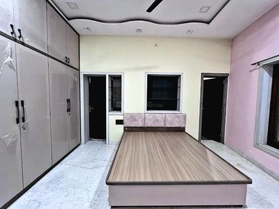 Bedroom Image of 1800 Sq.ft 3 BHK Builder Floor for rent in Khema-Ka-Kuwa Jodhpur for Rs. 30000