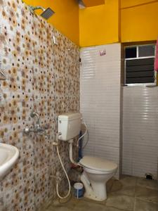 Image of 1250 Sq.ft 3 BHK Apartment / Flat for rent in Airport Gate no. 1, Kolkata for Rs. 19000
