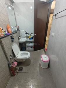 Bathroom Image of 1200 Sq.ft 2.5 BHK Apartment / Flat for sale in The Solitaire, Kolshet Thane for Rs. 17500000