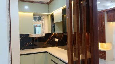 Kitchen Image of 1000 Sq.ft 2 BHK Apartment / Flat for sale in Sector 72 Noida for Rs. 3800000