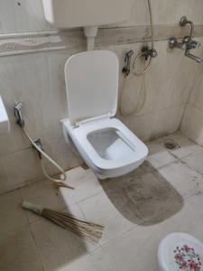Common Bathroom Image of 600 Sq.ft 1 BHK Apartment / Flat for sale in Neptune Living Point Phase 1, Bhandup West Mumbai for Rs. 11400000