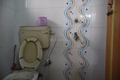 Bathroom Image of 962 Sq.ft 2 BHK Apartment / Flat for sale in Keshtopur Kolkata for Rs. 4000000