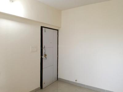 Living Room Image of 587 Sq.ft 1 BHK Apartment / Flat for rent in Terraform Country Side, Kasarvadavali Thane for Rs. 18000