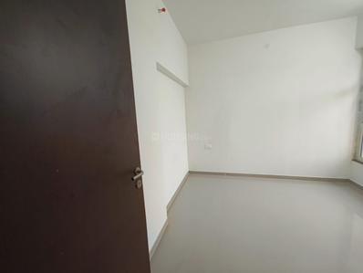 Bedroom Image of 1207 Sq.ft 3 BHK Apartment / Flat for rent in Puraniks Tokyo Bay, Kasarvadavali Thane for Rs. 50000
