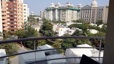 Balcony Image of 1950 Sq.ft 3 BHK Apartment / Flat for sale in Marigold Complex, Kalyani Nagar Pune for Rs. 33500000