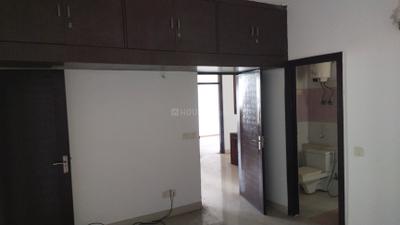 Bedroom Image of 1550 Sq.ft 3 BHK Apartment / Flat for sale in Purvanchal Royal Park, Sector 137 Noida for Rs. 25000000