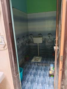 Bathroom Image of 1000 Sq.ft 3 BHK Independent House for sale in Loda Colony Lucknow for Rs. 4000000