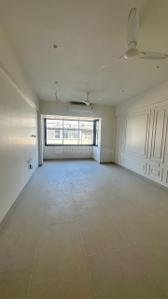 Hall Image of 1500 Sq.ft 3 BHK Apartment / Flat for rent in Vishnu Mahal, Churchgate Mumbai for Rs. 350000