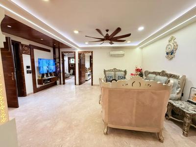 Hall Image of 1801 Sq.ft 3 BHK Builder Floor for sale in Tilak Nagar New Delhi for Rs. 35000000