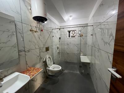Image of 2400 Sq.ft 4 BHK Apartment / Flat for rent in Paras Emperor Phase I, Gulmohar Colony, Bhopal for Rs. 59000