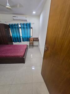 Bedroom Image of 1400 Sq.ft 3 BHK Apartment / Flat for rent in Vile Parle East Mumbai for Rs. 130000