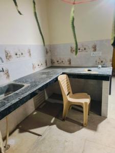 Kitchen Image of 500 Sq.ft 2 BHK Apartment / Flat for rent in New Ashok Nagar New Delhi for Rs. 16000
