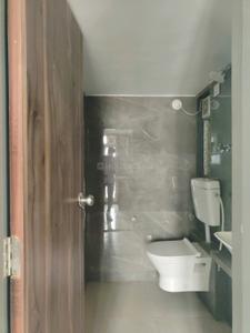 Bathroom Image of 720 Sq.ft 2 BHK Apartment / Flat for sale in Mansarovar Ariana, Vasai West Vasai for Rs. 5850000