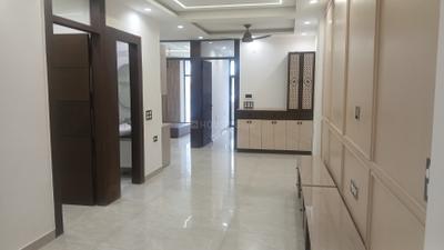 Living Room Image of 1750 Sq.ft 4 BHK Apartment / Flat for sale in Indirapuram Ghaziabad for Rs. 18850000