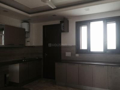 Kitchen Image of 6750 Sq.ft 4 BHK Builder Floor for rent in Chanakyapuri New Delhi for Rs. 600000