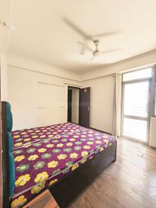 Bedroom Image of 1300 Sq.ft 3 BHK Apartment / Flat for rent in Amrapali Pan Oasis, Sector 70 Noida for Rs. 20000