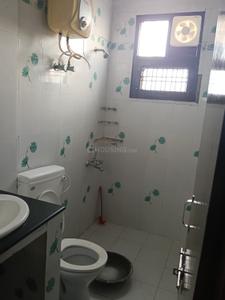 Image of 1450 Sq.ft 3.5 BHK Apartment / Flat for rent in Aliganj, Lucknow for Rs. 35000