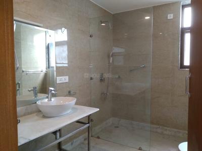 Bathroom Image of 3600 Sq.ft 4 BHK Builder Floor for sale in Anand Lok New Delhi for Rs. 150000000