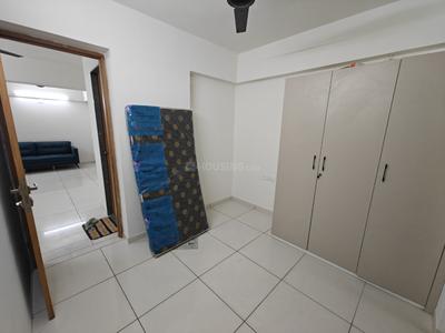 Bedroom Image of 815 Sq.ft 3 BHK Apartment / Flat for rent in A Shridhar Kaveri Soham, Shilaj Ahmedabad for Rs. 35000