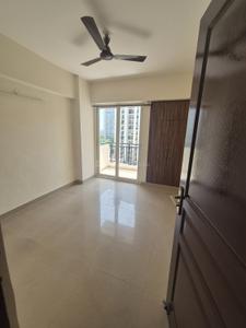 Hall Image of 1100 Sq.ft 2.5 BHK Apartment / Flat for rent in Sethi Max Royal, Sector 76 Noida for Rs. 28000