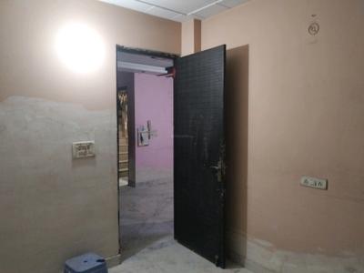 Bedroom Image of 810 Sq.ft 3 BHK Builder Floor for sale in Hari Nagar New Delhi for Rs. 5000000