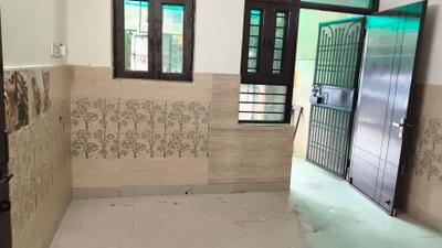 Bedroom Image of 1600 Sq.ft 2 BHK Builder Floor for rent in Sector 32 Faridabad for Rs. 17000