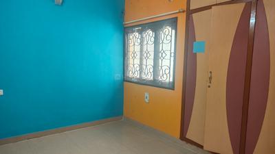 Bedroom Image of 1100 Sq.ft 2 BHK Apartment / Flat for rent in Kottivakkam Chennai for Rs. 25000