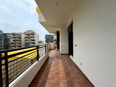 Balcony Image of 1950 Sq.ft 4 BHK Apartment / Flat for rent in Panchkula Extension Panchkula for Rs. 35999