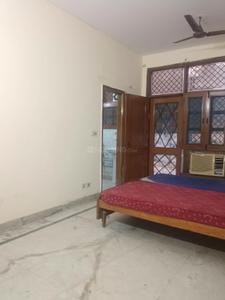 Bedroom Image of 1800 Sq.ft 3 BHK Builder Floor for rent in Sector 41 Noida for Rs. 35000