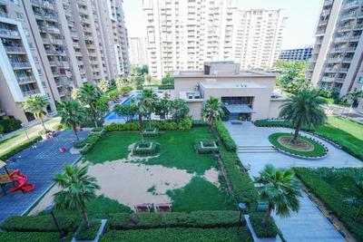 Image of 1720 Sq.ft 3 BHK Apartment / Flat for sale in Emaar Palm Gardens, Sector 83, Gurgaon for Rs. 22000000