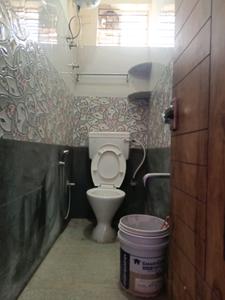 Common Bathroom One Image of 600 Sq.ft 1.5 BHK Builder Floor for rent in Hebbal Bengaluru for Rs. 15000