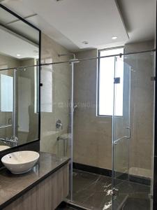 Bathroom Image of 6569 Sq.ft 5 BHK Apartment / Flat for sale in County 107, Sector 107 Noida for Rs. 170000000