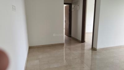 Living Room Image of 811 Sq.ft 2 BHK Apartment / Flat for sale in Shapoorji Pallonji BKC 28, Bandra East Mumbai for Rs. 31000000