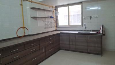 Kitchen Image of 1700 Sq.ft 3 BHK Apartment / Flat for rent in Ambawadi Ahmedabad for Rs. 55000