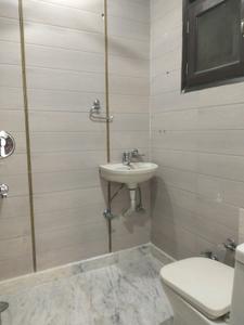 Bedroom One Image of 1800 Sq.ft 4 BHK Builder Floor for rent in Paschim Vihar New Delhi for Rs. 58000