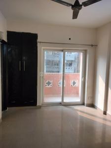Bedroom Image of 915 Sq.ft 2 BHK Apartment / Flat for sale in Nimbus The Hyde Park, Sector 78 Noida for Rs. 10000000