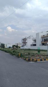 Image of 2727 Sq.ft Residential Plot / Land for sale in Sector 75, Faridabad for Rs. 50000000