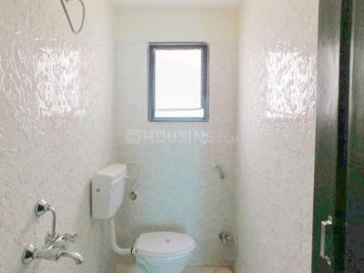 Bathroom Image of 950 Sq.ft 2 BHK Apartment / Flat for sale in Manjari Budruk Pune for Rs. 3500000