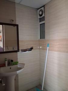 Common Bathroom Image of 425 Sq.ft 1 RK Apartment / Flat for sale in Supertech Ecociti, Sector 137 Noida for Rs. 4100000