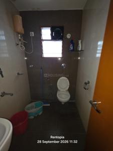 Bathroom Image of 1150 Sq.ft 3 BHK Apartment / Flat for rent in Rohan Primero, Padil Mangalore for Rs. 30000