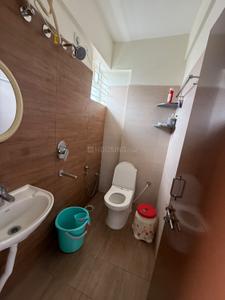 Bathroom Image of 600 Sq.ft 1 BHK Apartment / Flat for rent in Mahadevapura Bengaluru for Rs. 32000