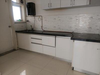 Kitchen Image of 920 Sq.ft 2 BHK Apartment / Flat for sale in Amanora Gold Towers, Hadapsar Pune for Rs. 11500000