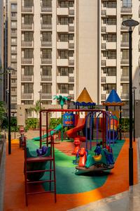 Image of 1228 Sq.ft 2 BHK Apartment / Flat for sale in Sun Atmosphere, Shela, Ahmedabad for Rs. 6000000