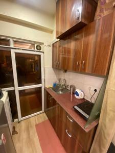 Kitchen Image of 350 Sq.ft 1 RK Studio for rent in Tata Primanti, Sector 72 Gurgaon for Rs. 15500