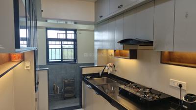 Kitchen Image of 800 Sq.ft 2 BHK Apartment / Flat for rent in Kohinoor Sapphire II, Tathawade Pune for Rs. 30000