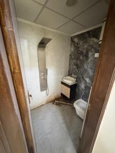 Bathroom Image of 1500 Sq.ft 3 BHK Apartment / Flat for sale in Shree Homes, Sector 122 Noida for Rs. 6500000